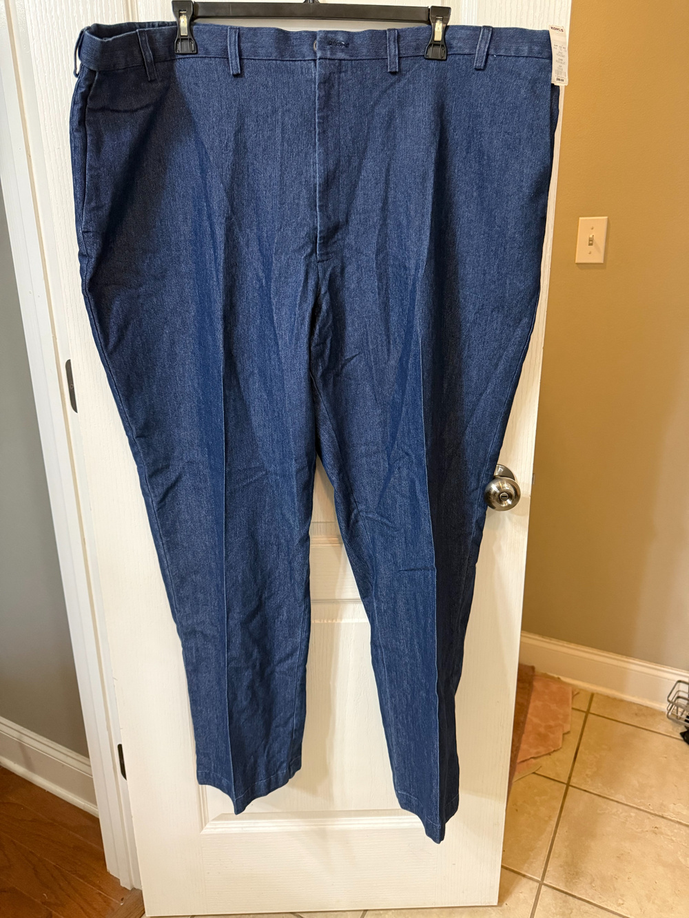 Haggar Men's Classic Fit Jeans Size 50x32
